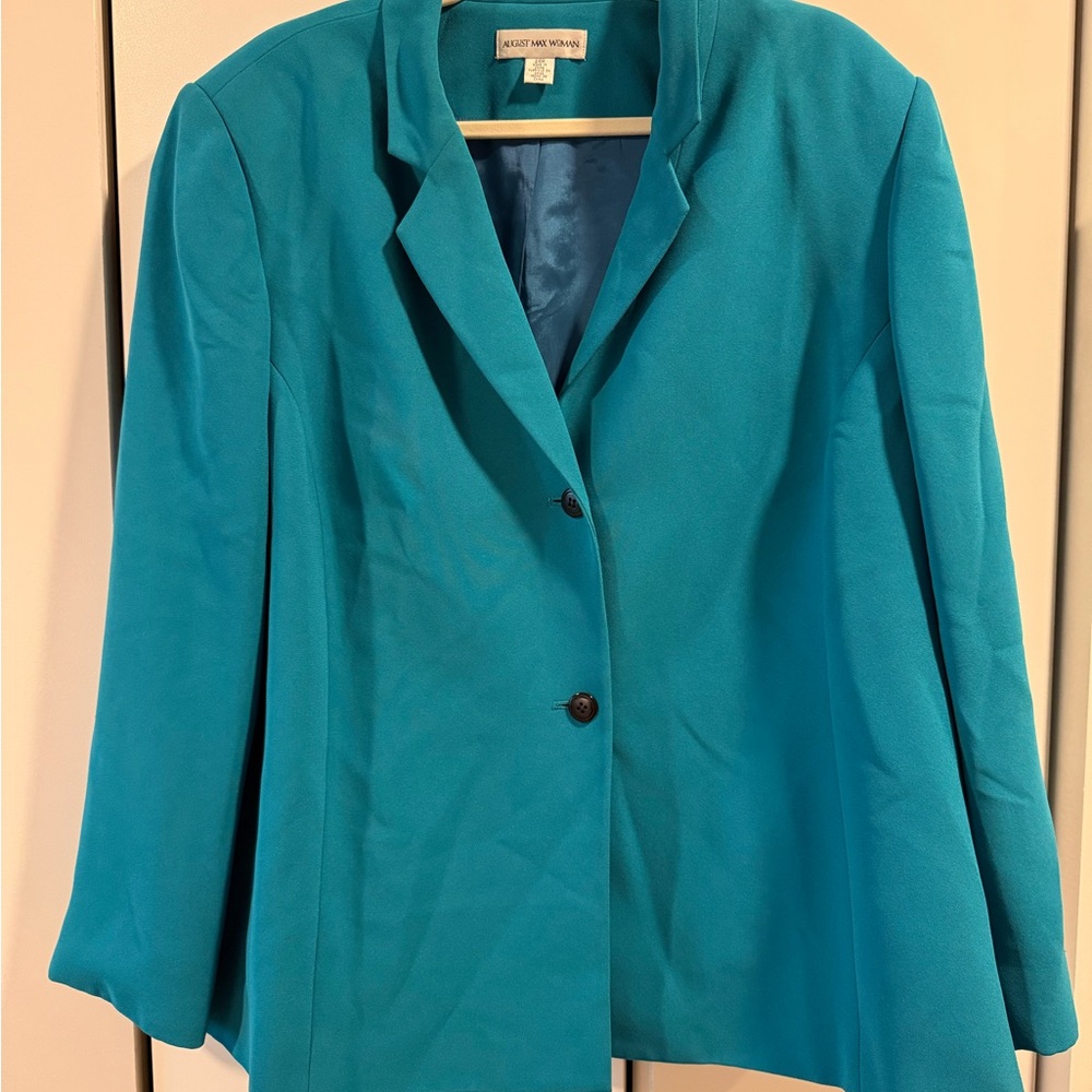 August Max Women's Vibrant Blue Blazer